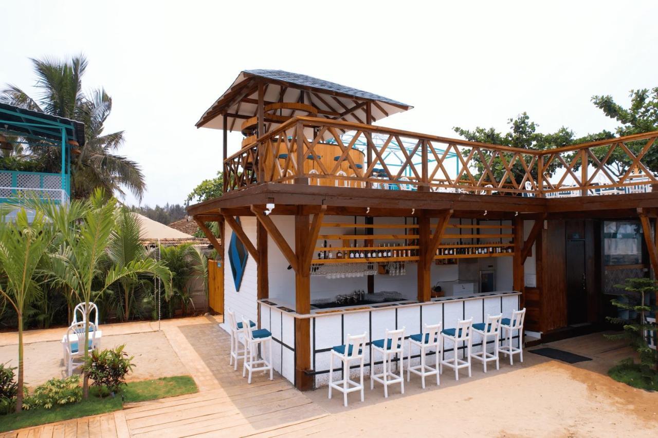 सहारा Sandbanks Villas, Morjim